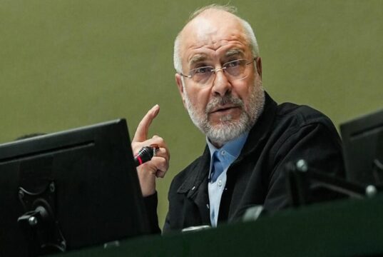 Іран попереджає США про наслідки можливих військових дій “Підпал” американських військ обіцяє Іран у разі старту наземної операції