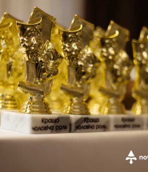 «Театральний-Оскар»-у-Нововолинську:-відзначили-найкращих-акторів-місцевих-творчих-колективів