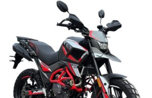 Правильна мийка та чищення мотоцикла Правильна-мийка-та-чищення-мотоцикла