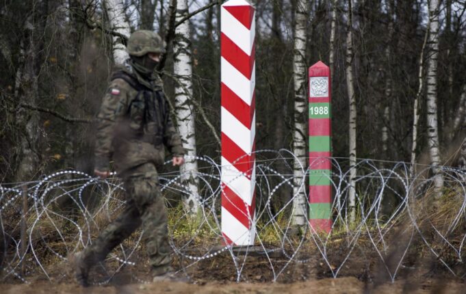 Польща планує збудувати електронний бар’єр на кордоні з Україною На кордоні Польщі та України можуть збудувати супербар’єр: як він працюватиме