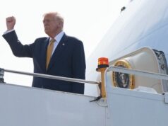 У Флориді аеропорт перейменують на честь Трампа У Флориді-аеропорт-перейменують-на честь-Трампа