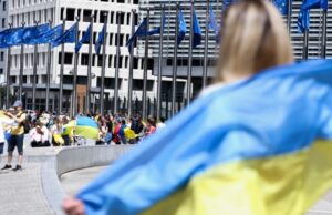 ЄС обговорює реформу тимчасового захисту для українців після 2027 року Тимчасовий-захист-після-2027-року:-у-ЄС-готують-нову-реформу-для-українців.-Кого-вона-торкнеться?