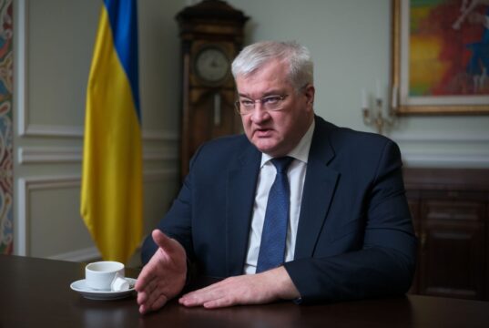 Український міністр закордонних справ засудив дії угорського колеги щодо Росії “Огидно, це сором”: Сибіга розніс Сійярто за “звітування” перед Лавровим