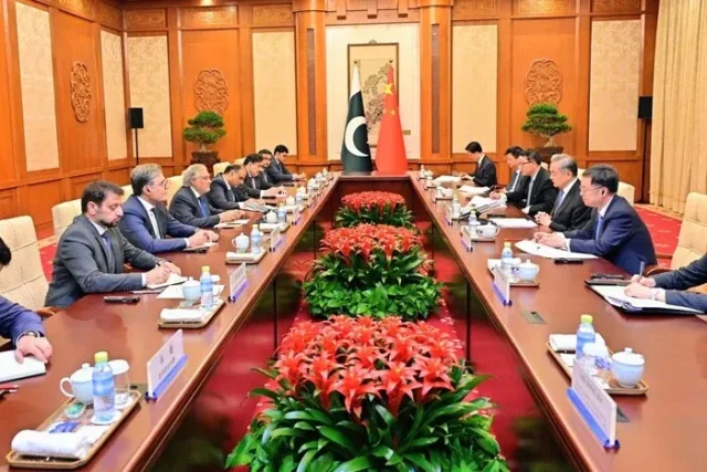 Китай і Пакистан пропонують свій план миру Китай і Пакистан пропонують свій план миру