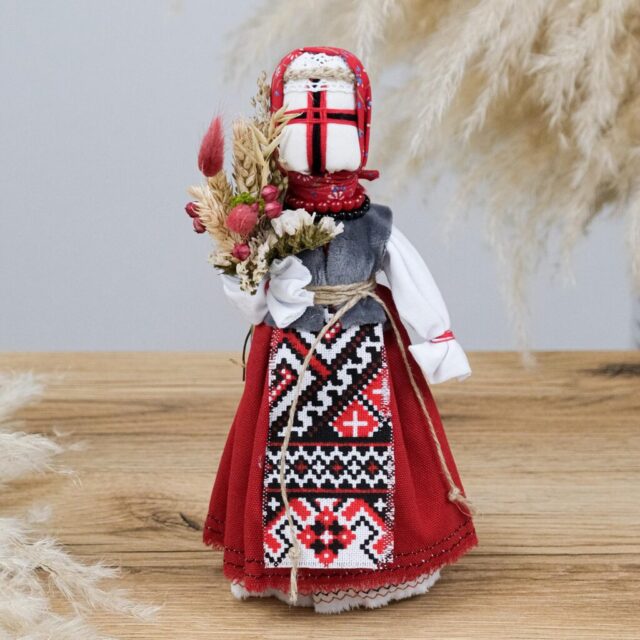 10 ідей подарунків з українським колоритом, які точно здивують