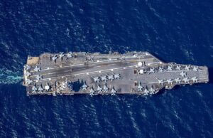 Невидимий щит: що захищає USS Abraham Lincoln від іранських атак за секунду до удару Невидимий-щит:-що-захищає-uss-abraham-lincoln-від-іранських-атак-за-секунду-до-удару