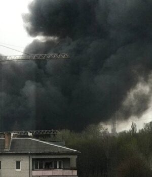 Луцьк-у-диму-після-російської-атаки:-влада-попередила-мешканців-про-небезпеку