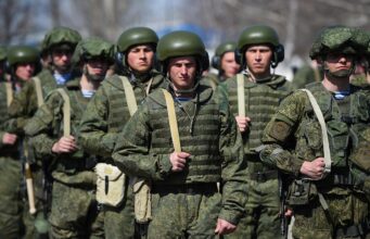 Бізнес у Росії шукатиме співробітників для армії: експерти пояснили, як працює схема Бізнес-у-Росії-шукатиме-співробітників-для-армії:-експерти-пояснили,-як-працює-схема