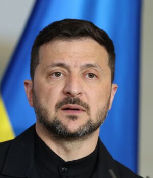 Гарантії безпеки посилять: Зеленський розповів про “позитивну” розмову з США