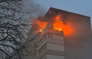 «Будинок затрясся»: що кажуть жителі будинків у Луцьку, які постраждали від атаки «шахеда» «Будинок-затрясся»:-що-кажуть-жителі-будинків-у-Луцьку,-які-постраждали-від-атаки-«шахеда»