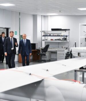 У-Росії-закривається-кожен-20-й-магазин,-поки-заводи-роблять-БПЛА.-Що-побачила-статистика?