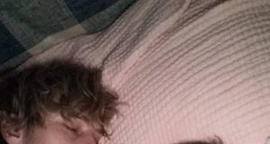 Колишній Меган Фокс замилував рідкісними фото доньки у її перший день народження Колишній-Меган-Фокс-замилував-рідкісними-фото-доньки-у її перший-день-народження