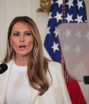 Ще шестеро викрадених РФ українських дітей повернуться додому за сприяння дружини Трампа