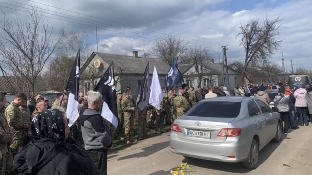 Назавжди 23: на Волині прощалися з загиблим воїном Назарієм Тарнавським Назавжди-23:-на-Волині-прощалися-з-загиблим-воїном-Назарієм-Тарнавським