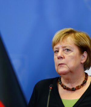 Дозволили-Україні-вижити:-Меркель-виступила-на-захист-Мінських-угод