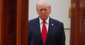 Трамп критикує Байдена за фінансову підтримку України Trump o Bidenie: Był po prostu głupcem. Prezydent krytykuje decyzję o wsparciu Ukrainy