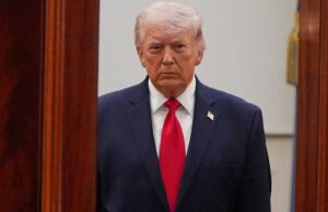 Трамп критикує Байдена за фінансову підтримку України Trump o Bidenie: Był po prostu głupcem. Prezydent krytykuje decyzję o wsparciu Ukrainy