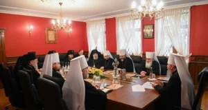 Синод ПЦУ викликав на церковний суд самопроголошених лідерів УПЦ КП Синод ПЦУ викликав на церковний суд самопроголошених лідерів УПЦ КП