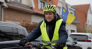 Мер бельгійського Крайнема вивчає українську мову для підтримки біженців «Витончена-й-цікава-мова-впливає-на-мислення».-65-річний-мер-бельгійського-міста-вивчив-українську