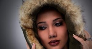 Названо 7 звичок жінок, що дратують старших чоловіків, але приваблюють зумерів Названо-7-звичок-жінок,-що-дратують-старших-чоловіків,-але-приваблюють-зумерів