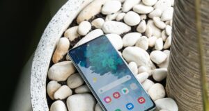 5 налаштувань, які варто вимкнути на смартфонах Samsung одразу після купівлі 5-налаштувань,-які-варто-вимкнути-на-смартфонах-samsung-одразу-після-купівлі