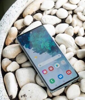 5-налаштувань,-які-варто-вимкнути-на-смартфонах-samsung-одразу-після-купівлі 5-налаштувань,-які-варто-вимкнути-на-смартфонах-samsung-одразу-після-купівлі