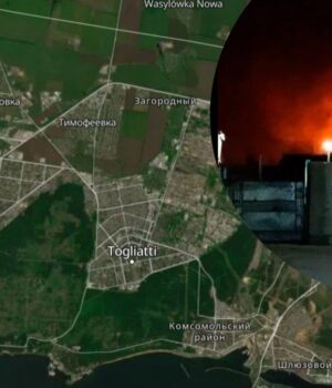 Zmasowany atak ukraińskich dronów. Pożar kluczowej rosyjskiej fabryki i statku na Morzu Azowskim