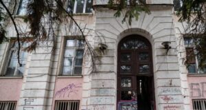 З бюджету Луцької громади виділили 10 млн грн для реставрації Будинку офіцерів: Вахович розповіла на... З-бюджету-Луцької-громади-виділили-10-млн-грн-для-реставрації-Будинку-офіцерів:-Вахович-розповіла-на.