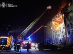 Росіяни вдарили по багатоповерхівці в Одесі: серед загиблих – дворічна дитина Росіяни-вдарили-по-багатоповерхівці-в-Одесі:-серед-загиблих-–-дворічна-дитина