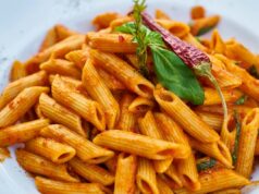 Чи потрібно промивати макарони після варіння: шеф-кухар дав важливу пораду Чи-потрібно-промивати-макарони-після-варіння:-шеф-кухар-дав-важливу-пораду