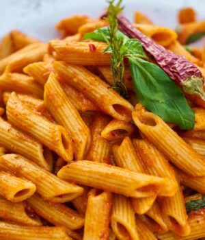 Чи-потрібно-промивати-макарони-після-варіння:-шеф-кухар-дав-важливу-пораду Чи-потрібно-промивати-макарони-після-варіння:-шеф-кухар-дав-важливу-пораду