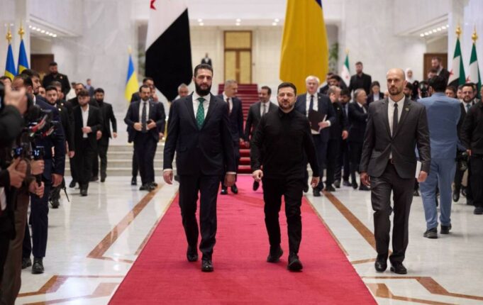 Зустріч Зеленського в Дамаску: Україна, Сирія та Туреччина обговорили безпеку та економіку Оборона та продовольство: Зеленський заявив про тристоронню зустріч Україна-Сирія-Туреччина