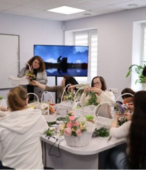 У-Центрі-підтримки-сім’ї-в-Луцьку-випікали-та-декорували-паски У-Центрі-підтримки-сім’ї-в-Луцьку-випікали-та-декорували-паски