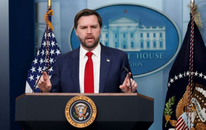 США готові до переговорів з Іраном: роль віцепрезидента Джей Ді Венса Венс на низькому старті і готовий вступити в переговори з Іраном, – Politico