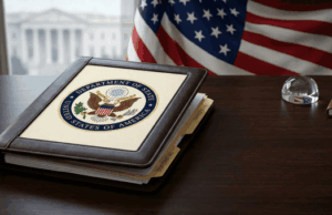 У США хочуть оголосити імпічмент через війну в Ірані: “зносять” не Трампа У-США-хочуть-оголосити-імпічмент-через-війну-в-Ірані:-“зносять”-не-Трампа