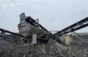 Львівська компанія вивезла з Волині понад 100 тисяч тонн корисних копалин без дозволу на видобуток Львівська-компанія-вивезла-з-Волині-понад-100-тисяч-тонн-корисних-копалин-без-дозволу-на-видобуток