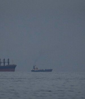 Іран-заявив,-що відкриє-Ормузьку-протоку-для-судноплавства-за однієї-умови