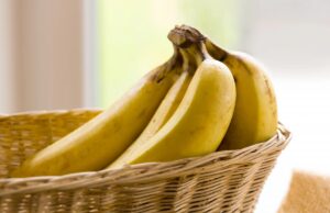 Скільки бананів можна їсти на день: дієтологи назвали оптимальну дозу для здоров’я Скільки-бананів-можна-їсти-на-день:-дієтологи-назвали-оптимальну-дозу-для-здоров’я