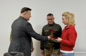 У Нововолинську вшанували пам’ять полеглих захисників держави Двом-Героям-із-Нововолинської-громади-посмертно-присвоєно-державні-нагороди