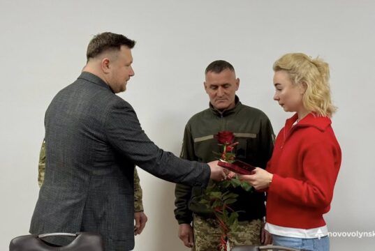 У Нововолинську вшанували пам’ять полеглих захисників держави Двом-Героям-із-Нововолинської-громади-посмертно-присвоєно-державні-нагороди