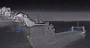 Спецпризначенці ГУР добили останній залізничний пором окупантів у Керчі Спецпризначенці-ГУР-добили-останній-залізничний-пором-окупантів-у-Керчі