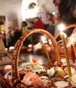 Коли-у-Луцьку-святитимуть-паски:-розклад-богослужінь-у-храмах-міста Коли-у-Луцьку-святитимуть-паски:-розклад-богослужінь-у-храмах-міста