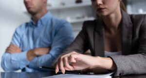 Адвокати з розлучень назвали три помилки у шлюбі, що ведуть до розриву Адвокати-з-розлучень-назвали-три-помилки-у-шлюбі,-що-ведуть-до-розриву