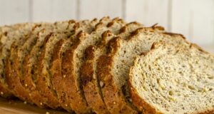 Що відбувається з організмом, якщо їсти цільнозерновий хліб: пояснення дієтологині Що-відбувається-з-організмом,-якщо-їсти-цільнозерновий-хліб:-пояснення-дієтологині