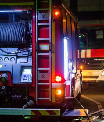 Вибухи в Алчевську: удари по стратегічним об’єктам окупантів на Луганщині На Луганщині вибухи на об’єктах РФ: ворожі бази зайнялися після прильоту БпЛА