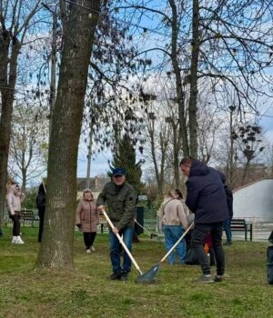 У-Нововолинську-провели-загальноміську-толоку