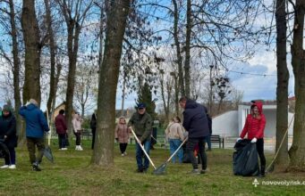 Загальноміська толока в Нововолинську: спільні зусилля для покращення парку У-Нововолинську-провели-загальноміську-толоку