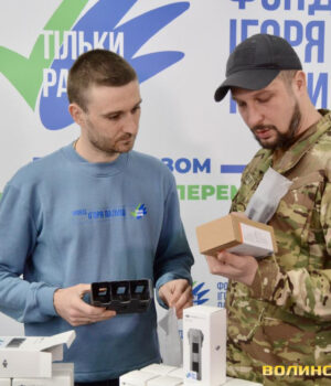 Щоб-мати-в-повітрі-очі:-Фонд-Ігоря-Палиці-вчергове-передав-нашим-воїнам-техніку