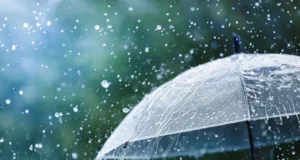 Прогноз погоди в Україні: похолодання та мокрий сніг з 10 по 12 квітня Похолодання-та-мокрий-сніг-охоплять-Україну-–-прогноз-погоди-на-10-12-квітня