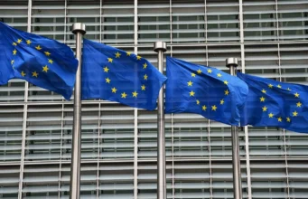 Коли Україна зможе отримати 2 млрд євро допомоги: відповідь ЄС Коли Україна зможе отримати 2 млрд євро допомоги: відповідь ЄС